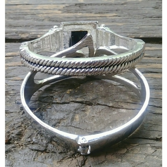 Fashion Silver Tone Hinge Bracelets - Picture 2 of 5